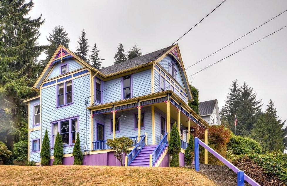 Astoria Painted Lady Historic Apt With River View! Exterior photo
